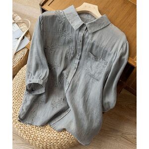 Women's White Floral Embroidered Three-Quarter Sleeve Top M